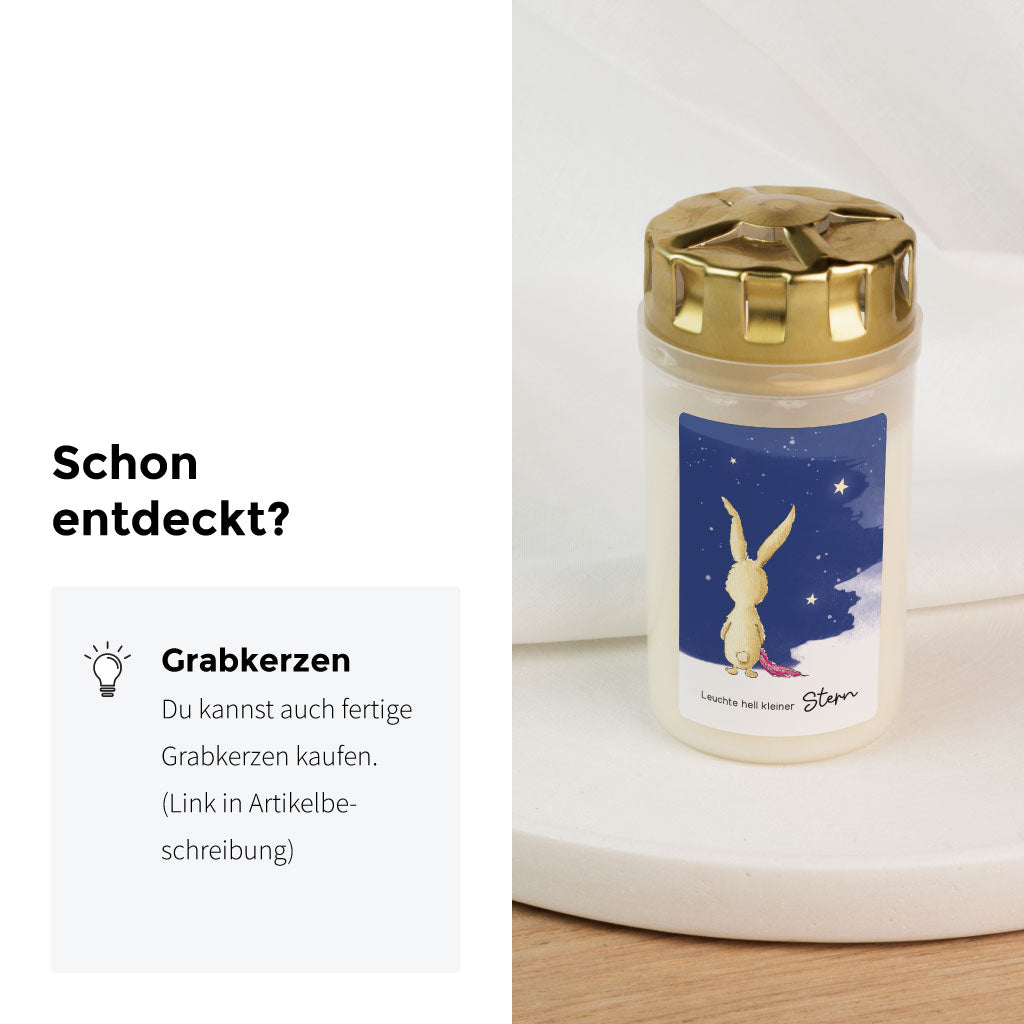 Die Aufkleber gibt es auch fertig auf Grablichtern aufgeklebt