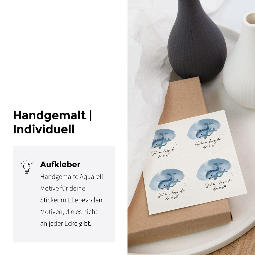 Set mit Aufklebern für Gastgeschenke – handgemalte Wal-Sticker „Schön, dass du da bist“ für Geschenkverpackung und Willkommensdeko