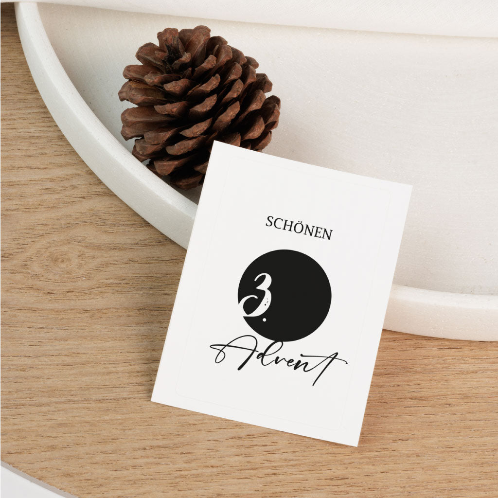 Sticker „3. Advent – schönen“ im reduzierten Schwarz-Weiß-Design, als liebevoller Aufkleber für Grablichter und Trauerkerzen in der Vorweihnachtszeit.