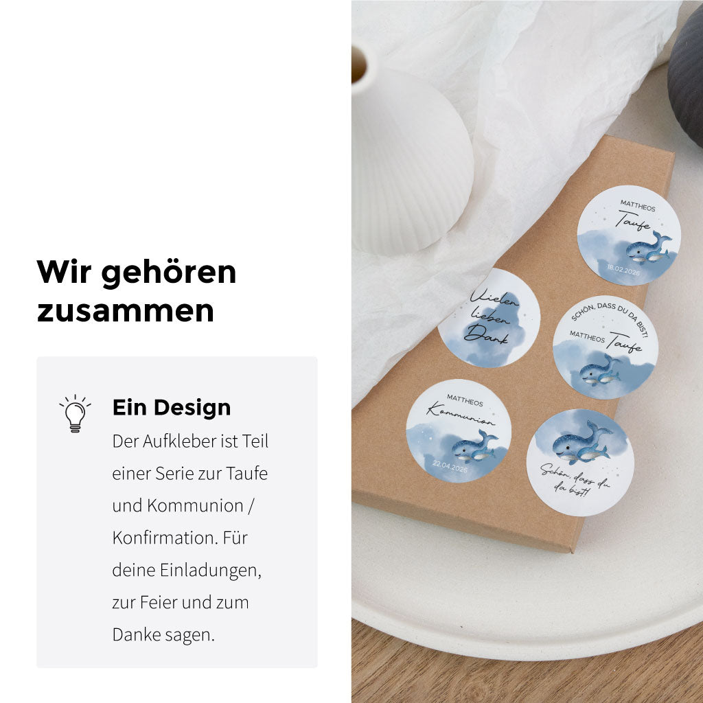 Personalisierter Taufaufkleber im Wal Design als Teil einer Serie für Taufe, Kommunion und Danksagung mit Name