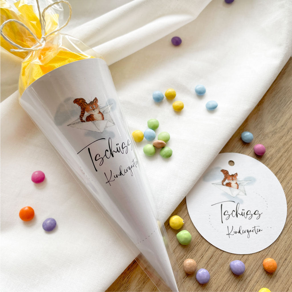Zuckertüte zum Kindergarten Abschied mit Katzen Motiv und Aufdruck "Tschuess Kindergarten"