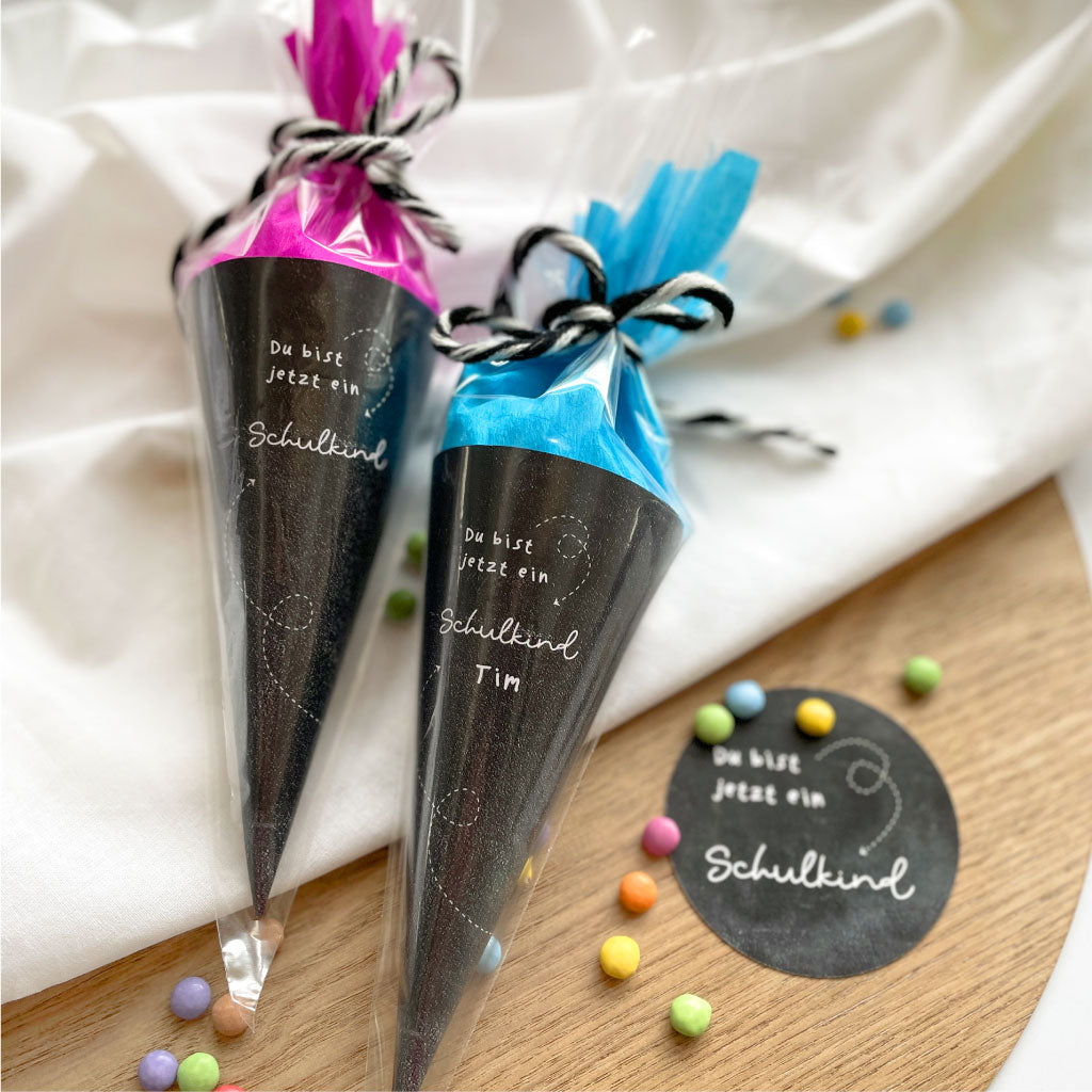 DIY Mini Schultüte im schwarzen Tafel Look