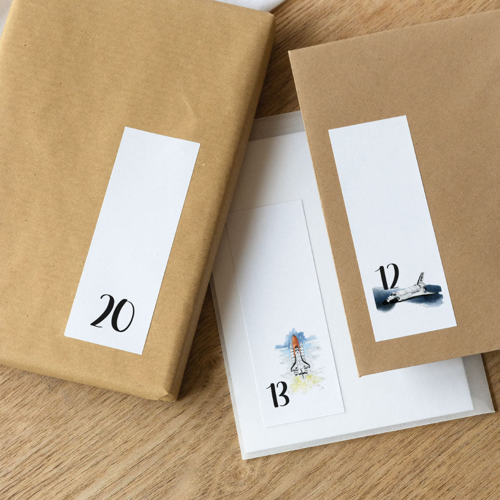 Adventskalender Zahlen Vorlagen mit handgemalten Fahrzeug Aquarellen