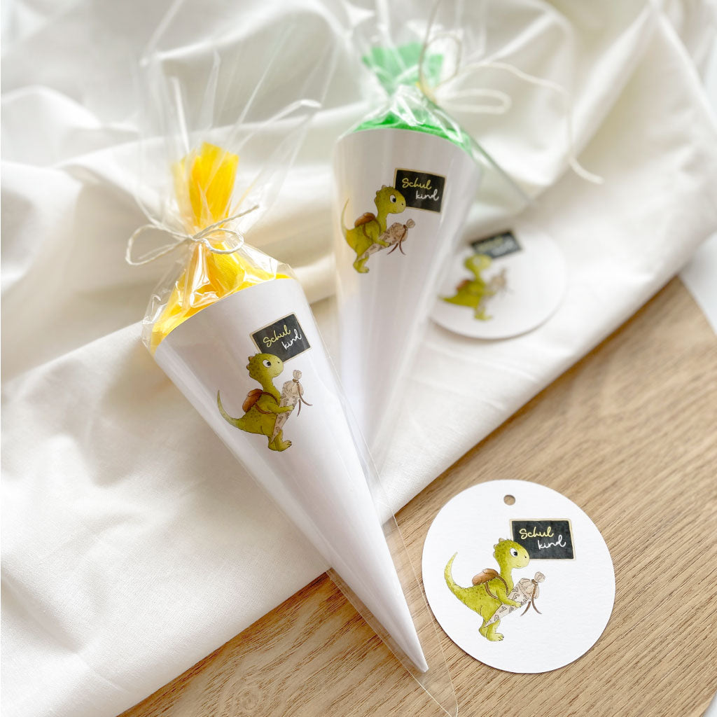 DIY Mini Schultüte als Geschenk zur Einschulung und Deko für die Einschulungsparty