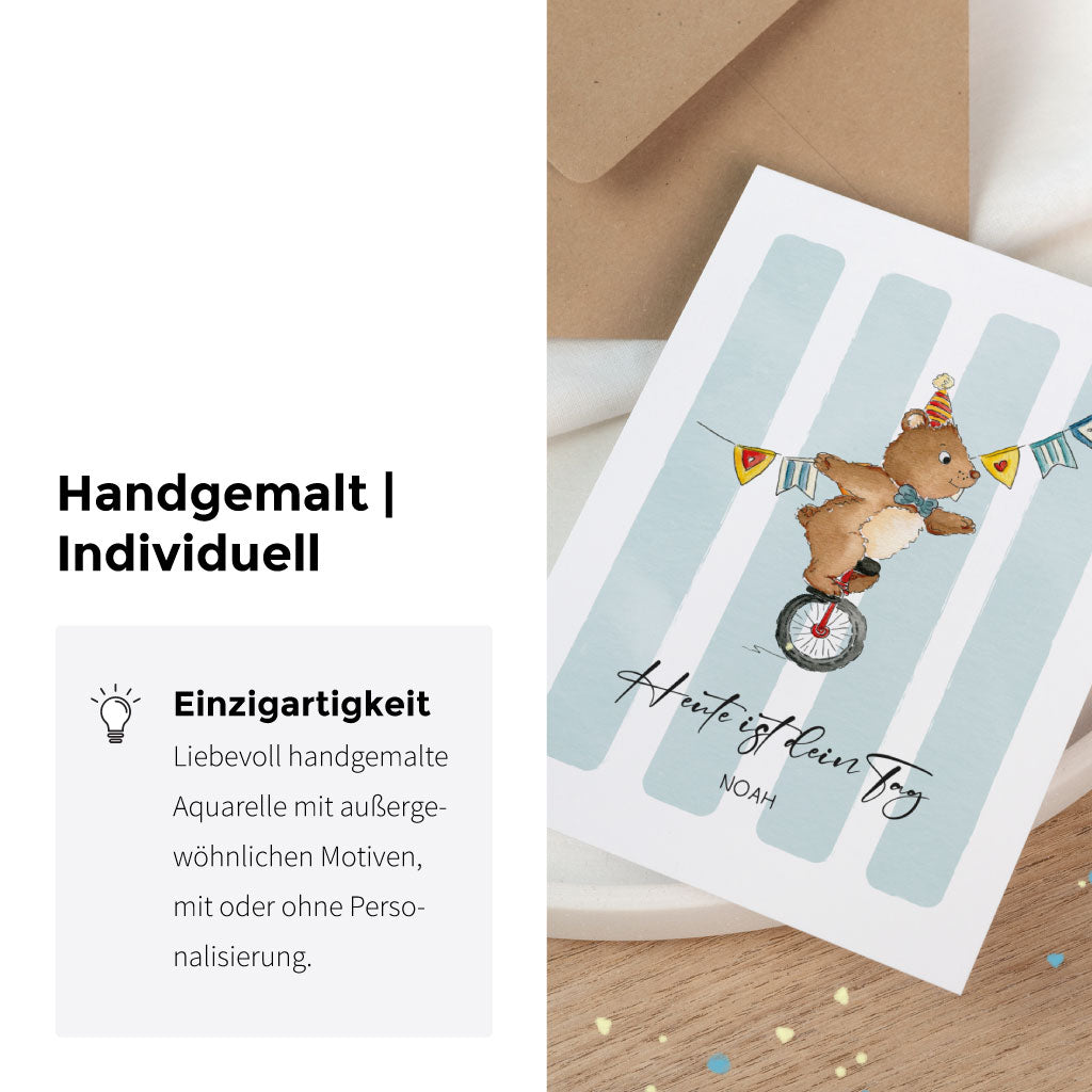 Liebevoll illustrierte Aquarellkarte mit Bärenmotiv auf hellblauem Hintergrund, personalisiert mit Name und geeignet als Geburtstagskarte für Kinder.