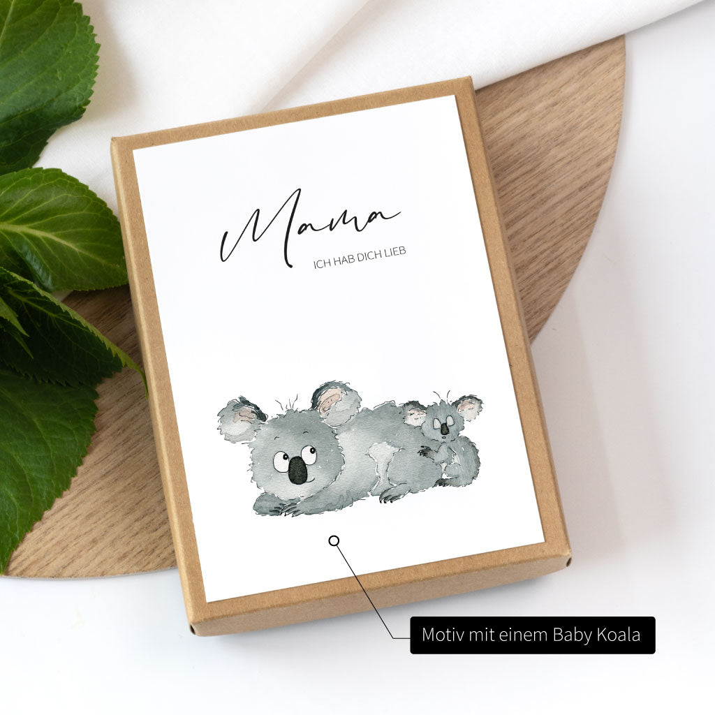 Handgenaltes Aquarell Motiv mit Koalas auf Außenseite der Box