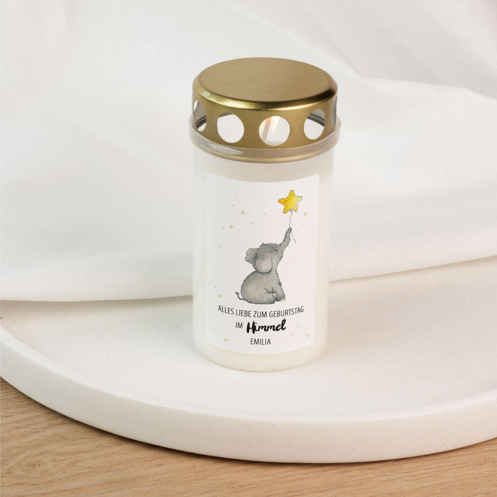 Alles Liebe zum Geburtstag im Himmel mit personalisiertem Name