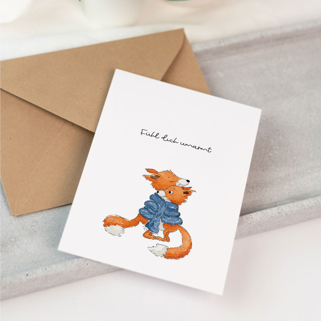 Postkarte "Fühl dich umarmt" mit Fuchs Motiv