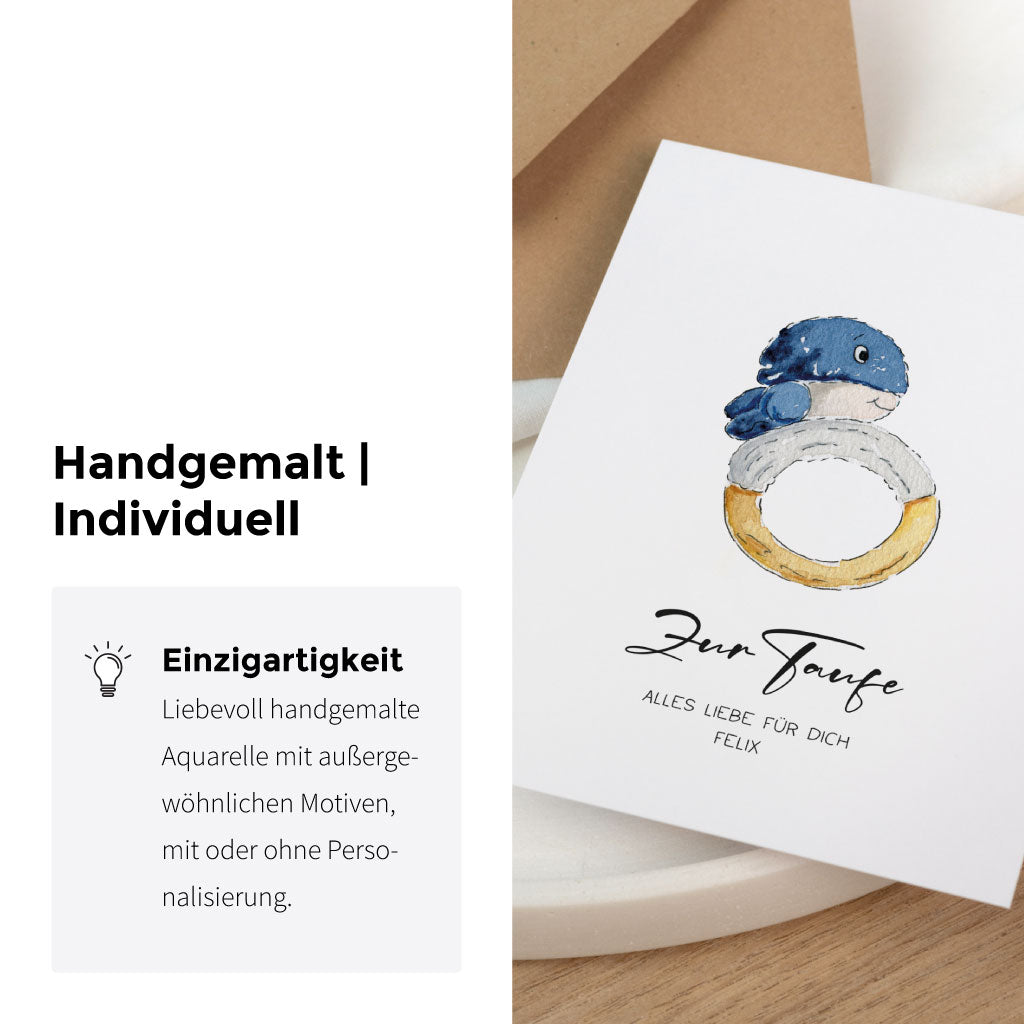 Personalisierbare Karte zur Taufe mit handgemaltem Walmotiv und Hinweis auf individuelles Design