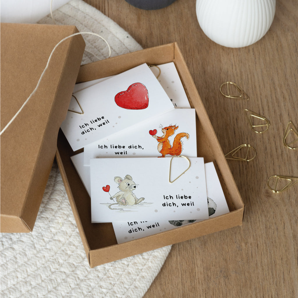 Kärtchen Set mit goldenen Klammern als Geschenkidee