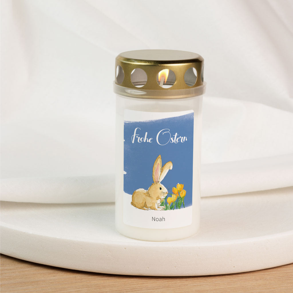 Personalisierte Grabkerze mit Aquarell Osterhase und Krokussen