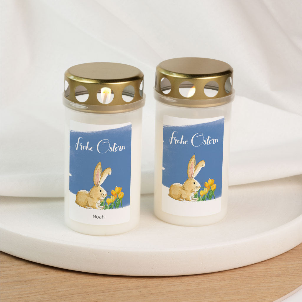 Grablicht mit und ohne Personalisierung stehen nebeneinander