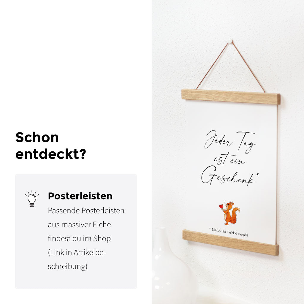 Passende Posterschienen aus Eichenholz im Shop