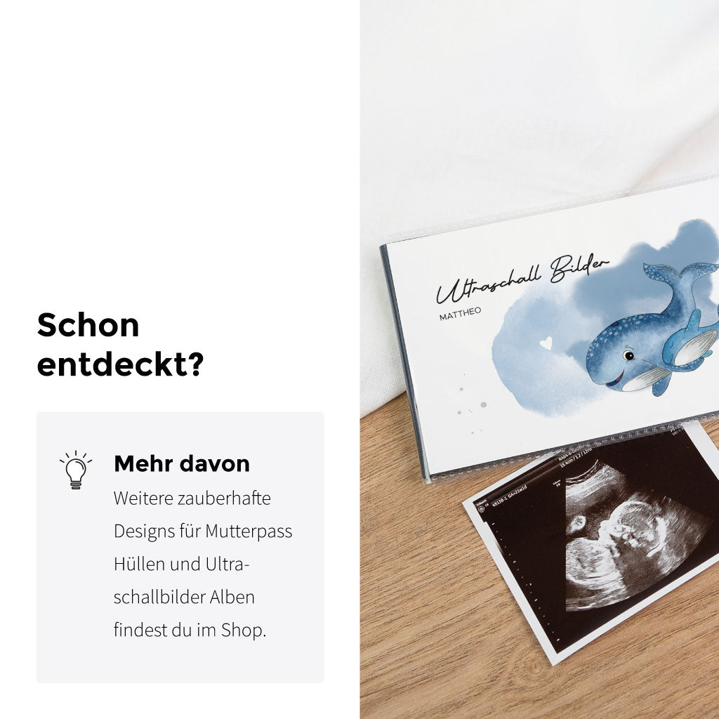 Infografik „Schon entdeckt?“: weiteres Design für Ultraschallbilder Aufbewahrung Album mit handgemaltem Wal-Motiv, Ultraschallfoto davor auf Holztisch.