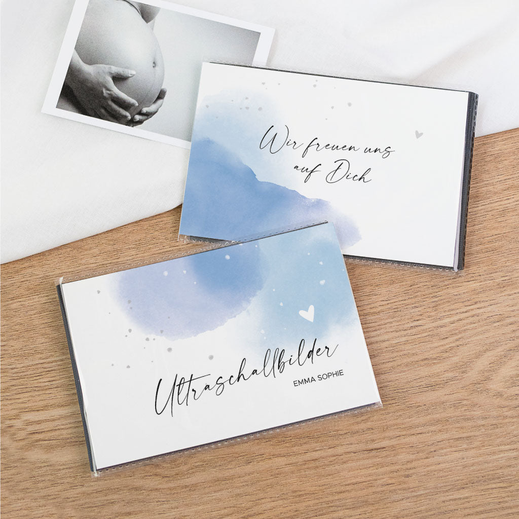 Zwei Einsteckalben für Ultraschallbilder Aufbewahrung – Vorderseite „Ultraschallbilder“ und Rückseite „Wir freuen uns auf Dich“, schönes Schwangerschaft Geschenk