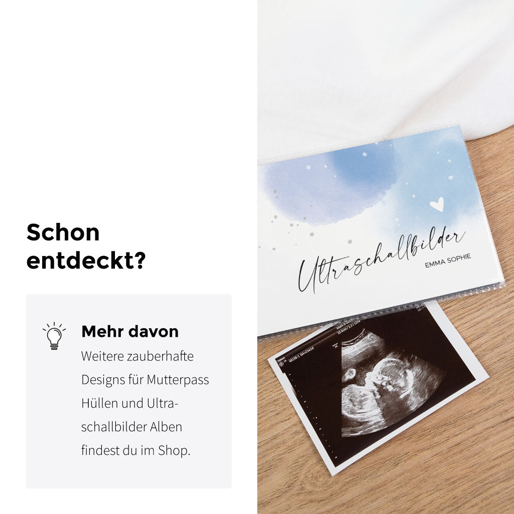 Infografik „Schon entdeckt?“: weiteres Design für Ultraschallbilder Aufbewahrung Album mit handgemaltem Aquarell Motiv, Ultraschallfoto davor auf Holztisch.