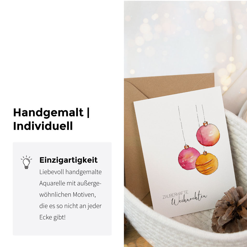 Detailansicht der Postkarte mit Christbaumkugeln im Aquarell-Stil, daneben ein Hinweis auf die Einzigartigkeit der handgemachten Weihnachtskarten aus dem Shop.