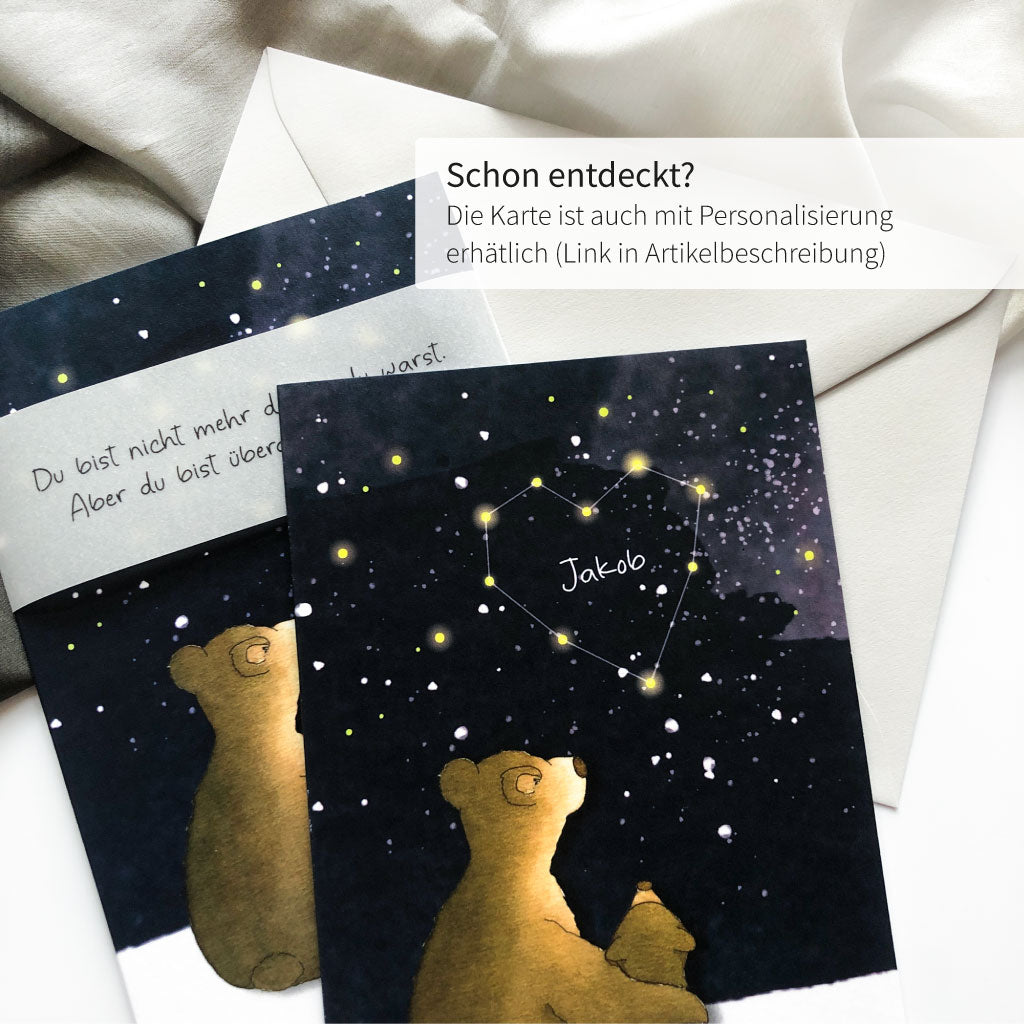 Karte mit und ohne personalisierten Name liegen nebeneinander