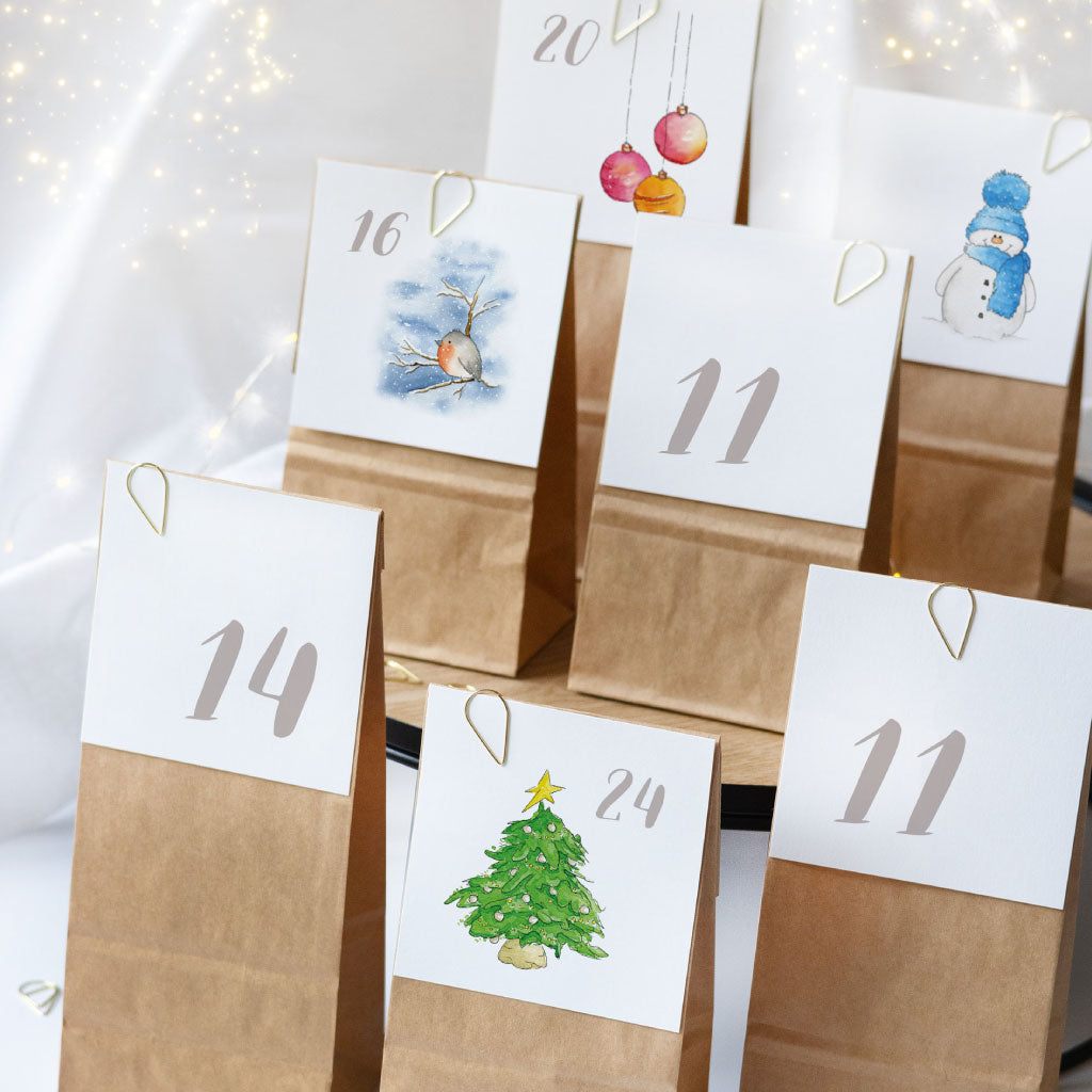 Weihnachtskalender Karten auf Tüten
