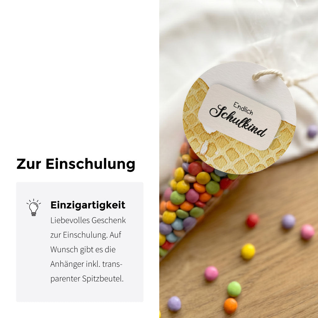 Werbegrafik für Anhänger zur Einschulung mit handgemaltem Waffel Aquarell Motiv inklusive Beutel Option.