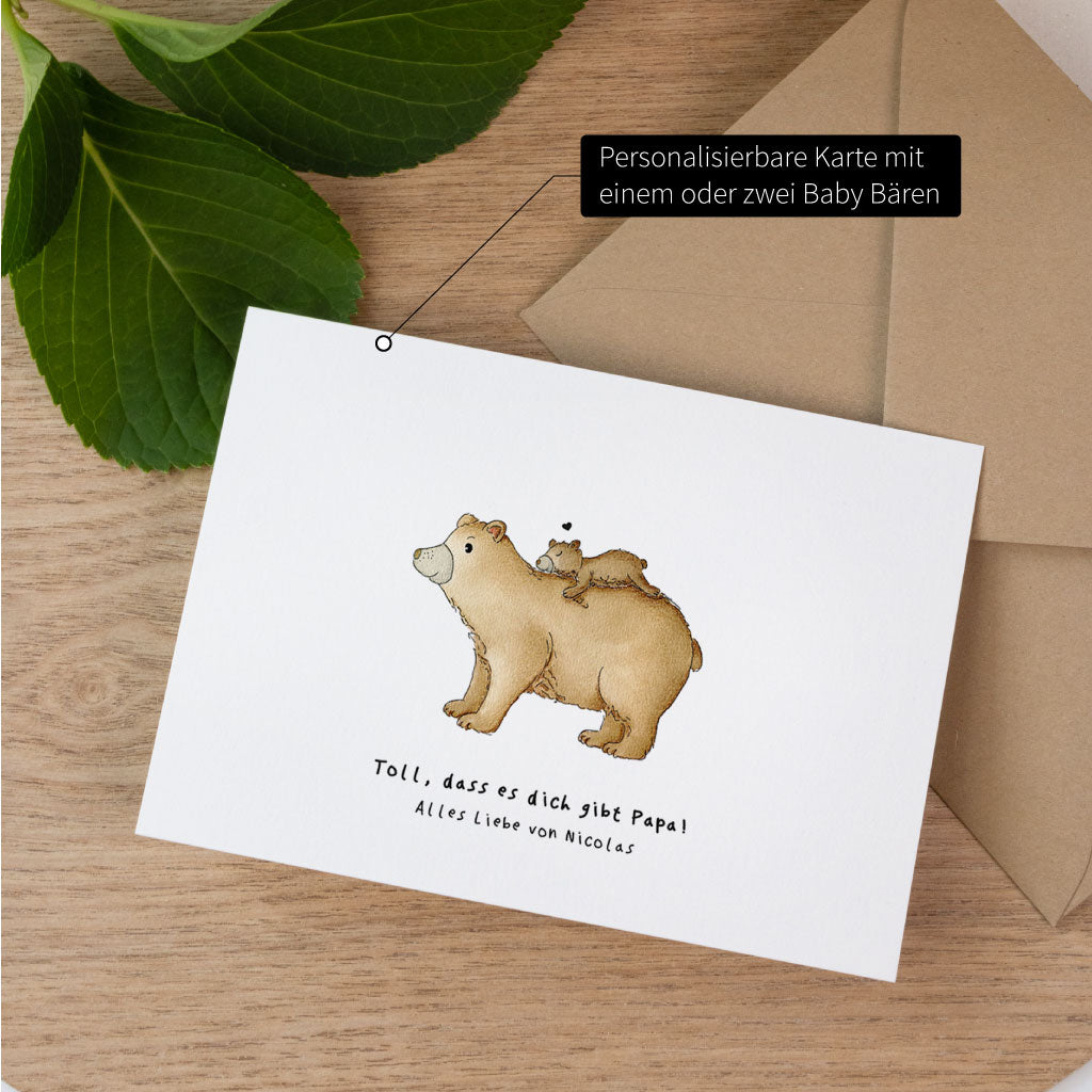Vatertagskarte mit Bären Aquarell Motiv und dem Hinweis auf eine Personalisierung mit einem oder zwei Baby Bären.