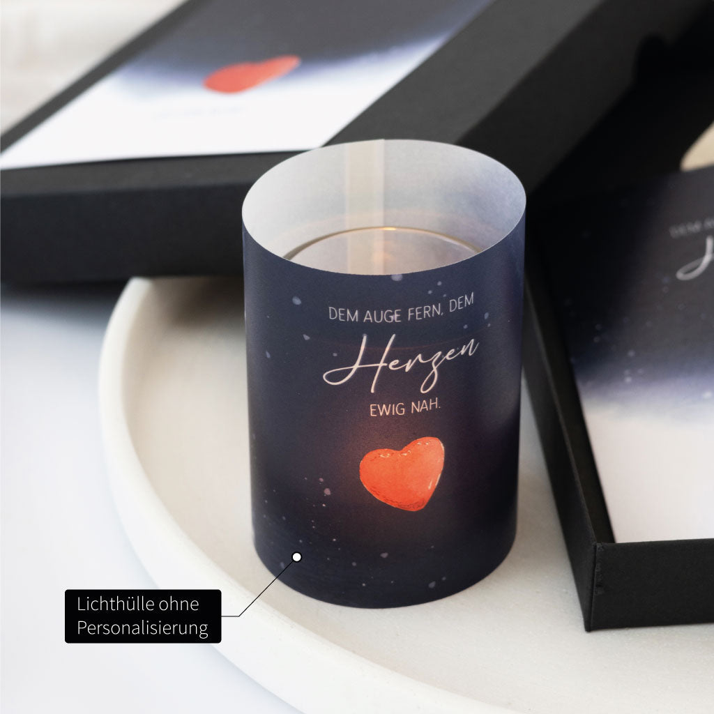 Lichthülle aus Transparentpapier mit Teelicht und Teelichtglas, handgemaltes Aquarell Motiv mit Herz