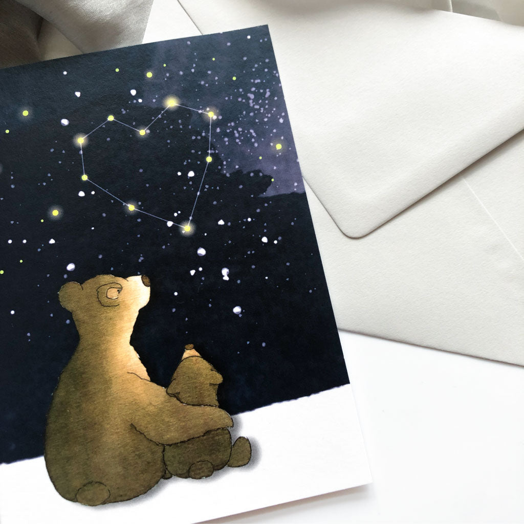 Kartenmotiv Bären Familie mit Sternenhimmel und Herz aus Sternen