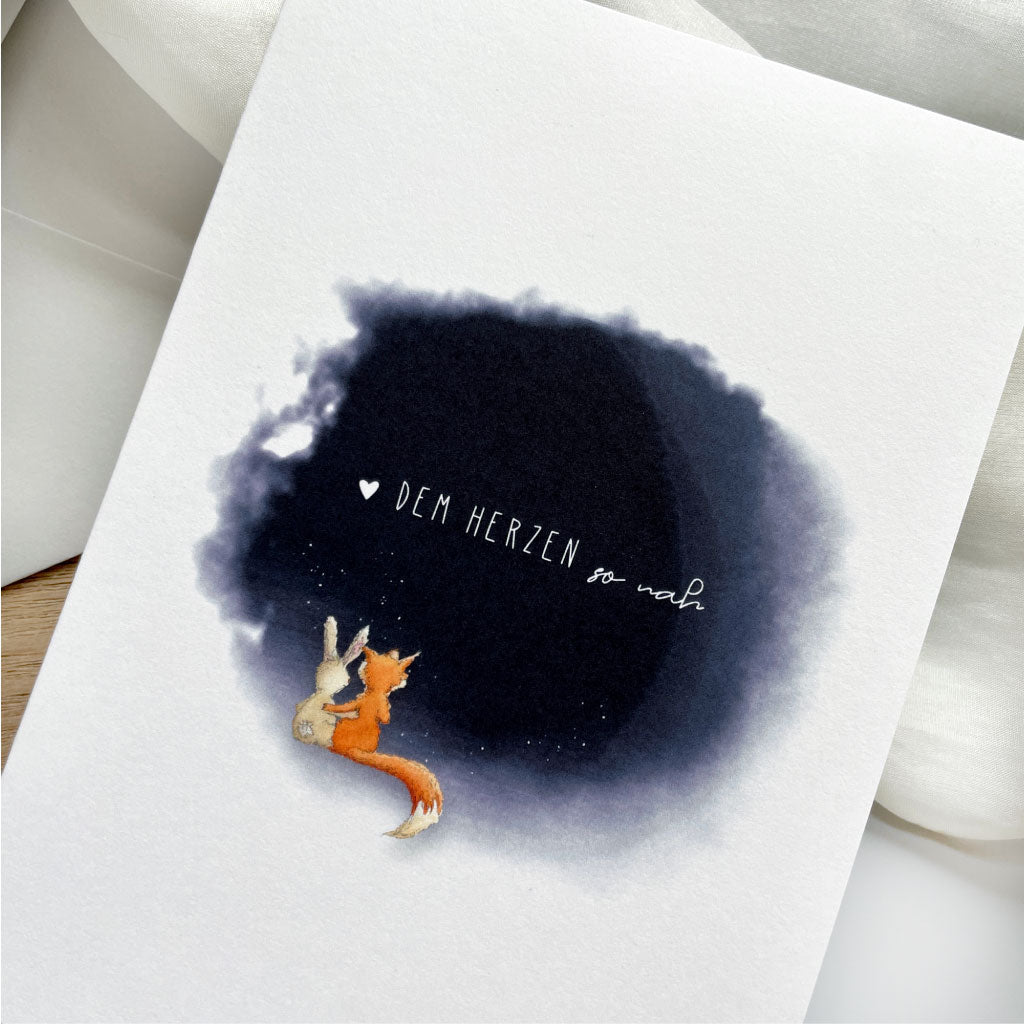 Karte mit Aquarell Motiv Fuchs und Hase vor dunkelblauem Himmels Hintergrund